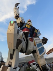 ガンダムの膝小僧
