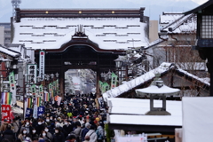雪の善光寺③