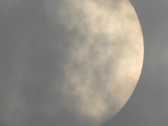 かすかに見えた黒点