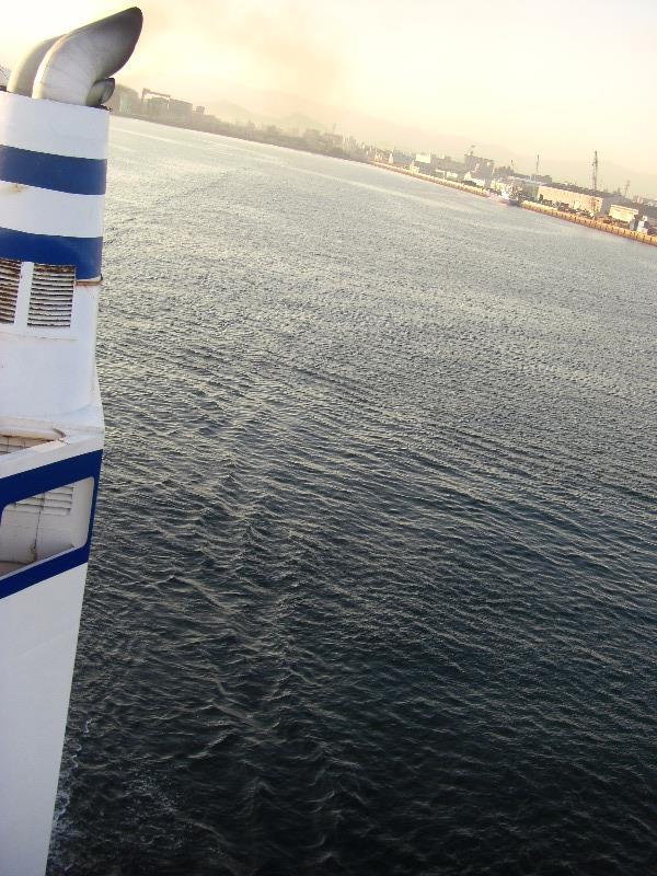 ジャンボフェリー　早朝便