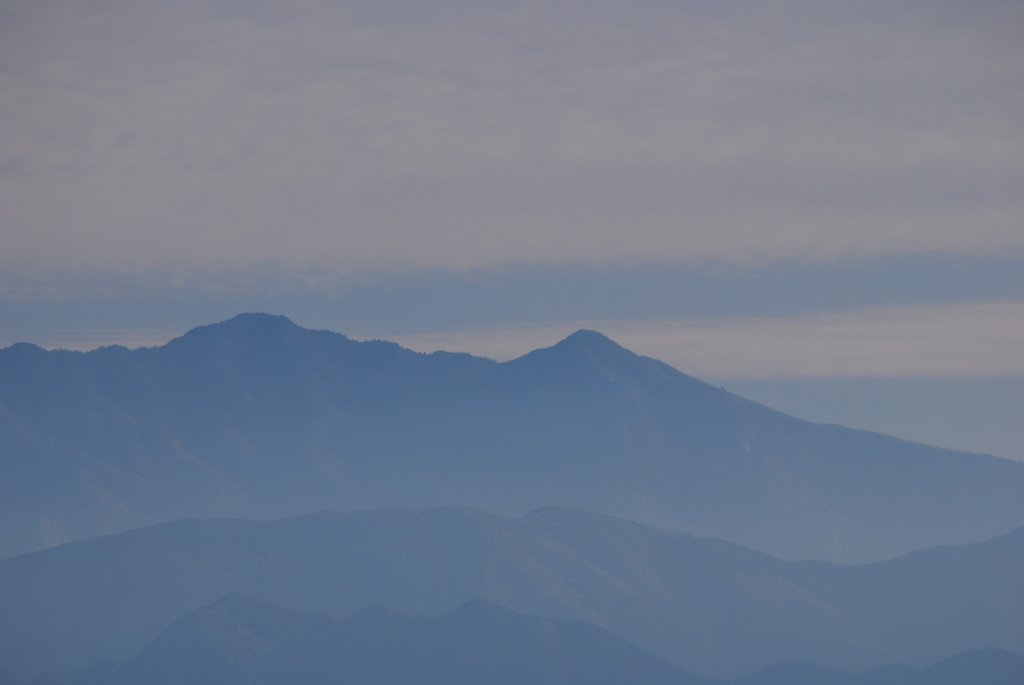 石鎚連峰　二ノ森方面