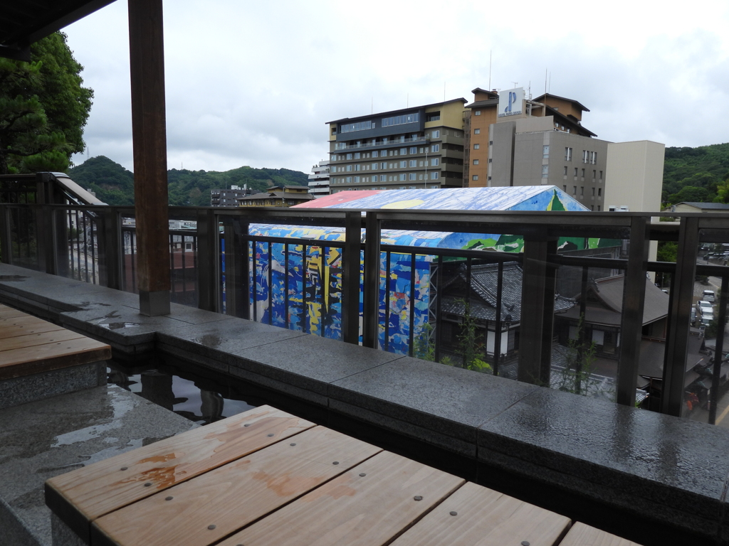 道後温泉　足湯