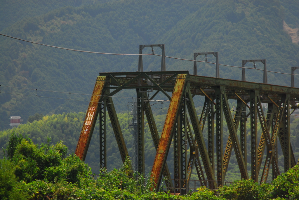 予讃線　中山川橋梁