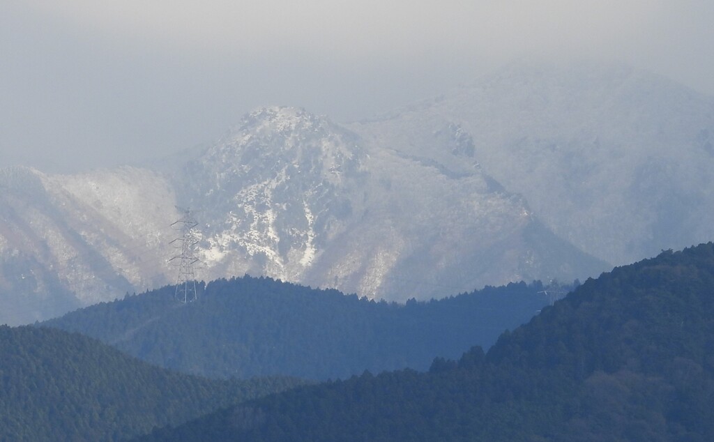 雪山　