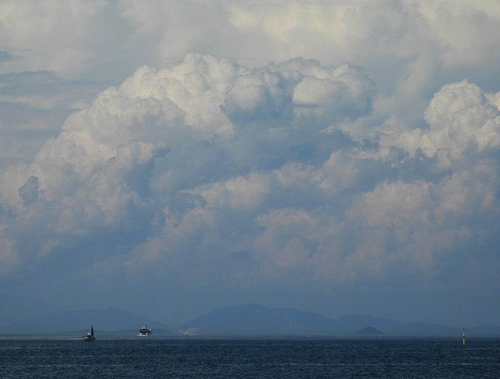 伊予灘　夏の頃