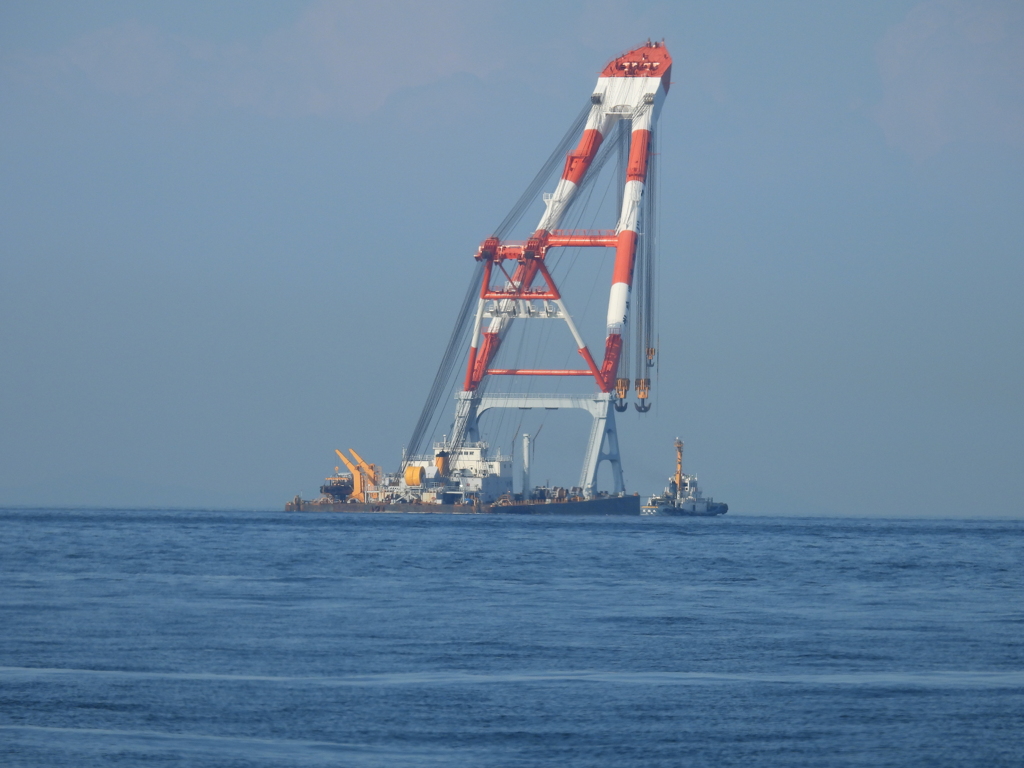 起重機船
