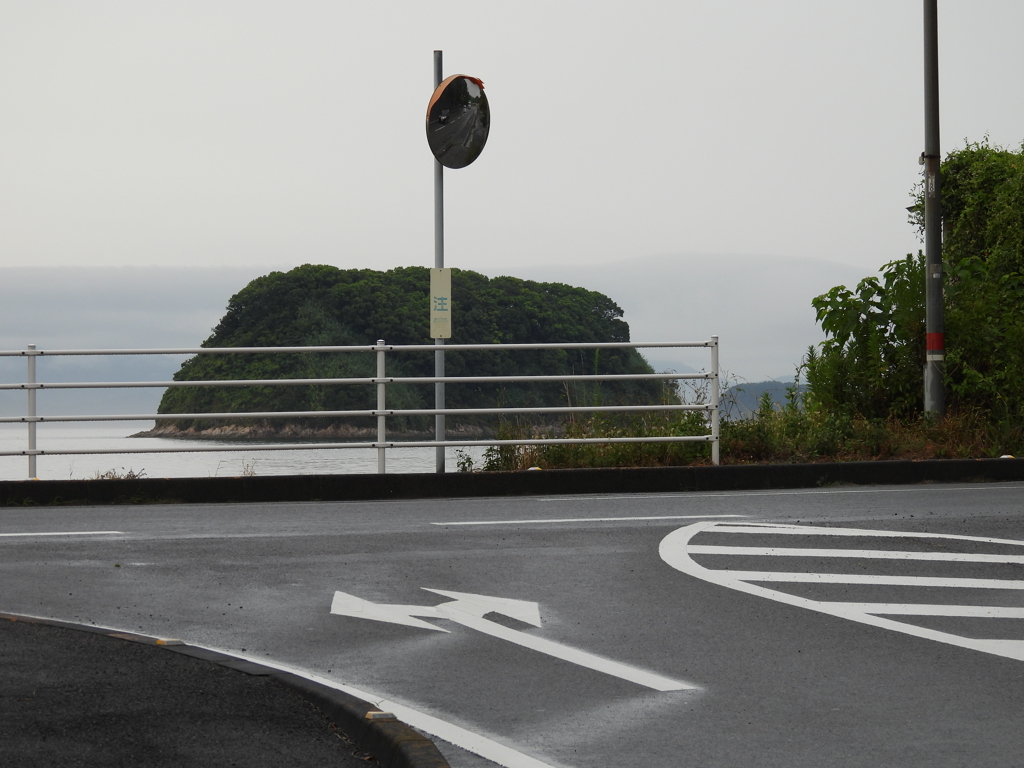 猛暑　雨あがり