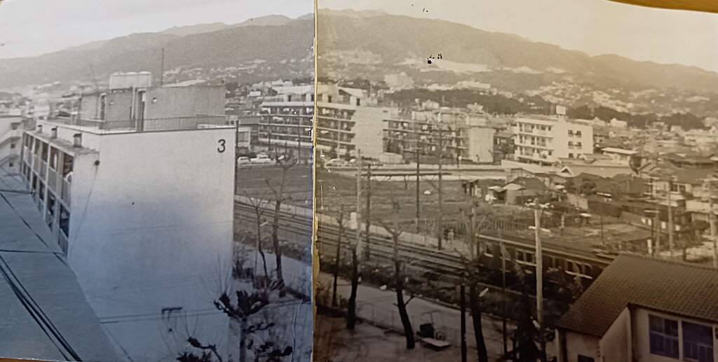 西宮北口　日赤診療所　阪急アズキ色電車　遥か六甲山