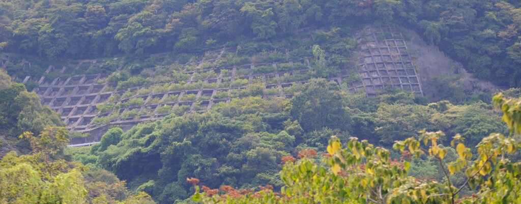 山越