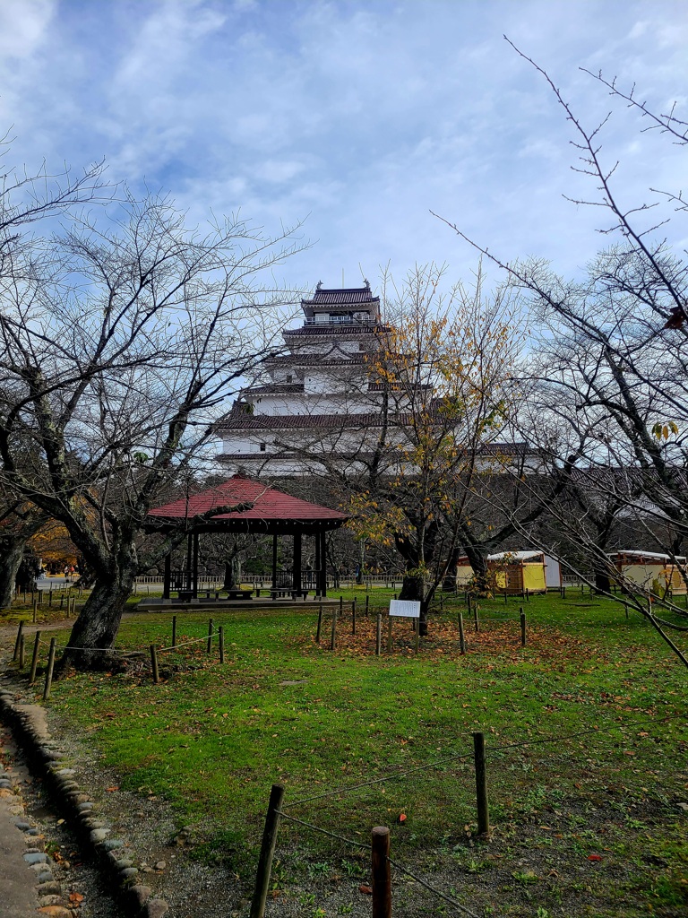 ② 城内にて