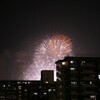 ④ 遠くで花火が・・・