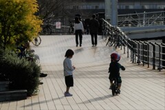 二人の子供