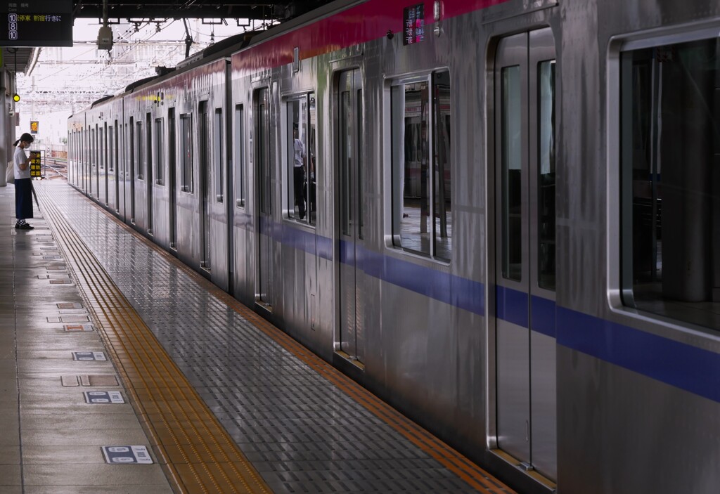 高幡不動駅にて（4）