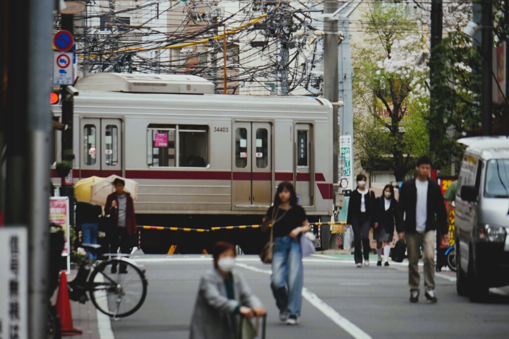 電車のある風景（1）