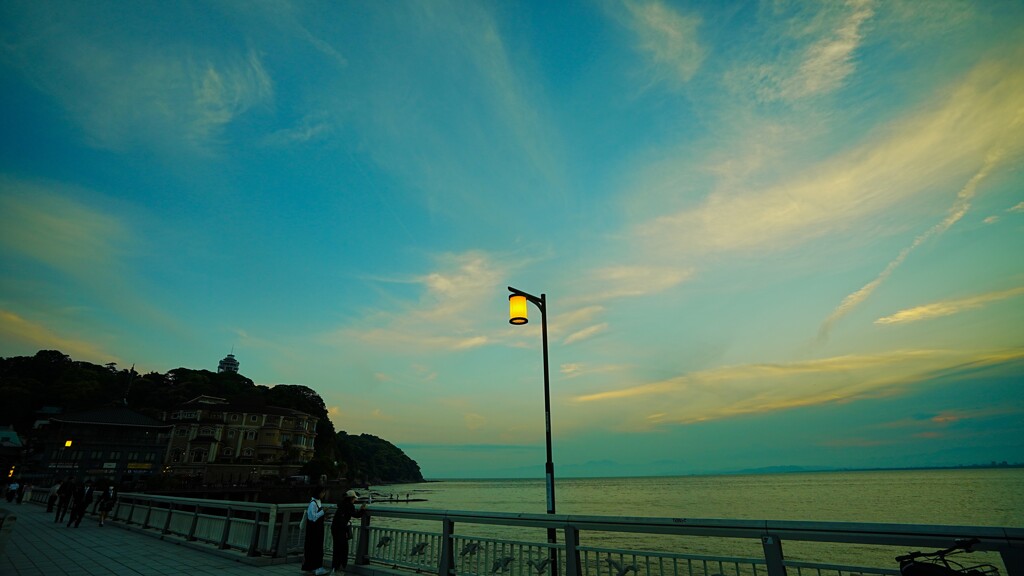 江の島　灯る
