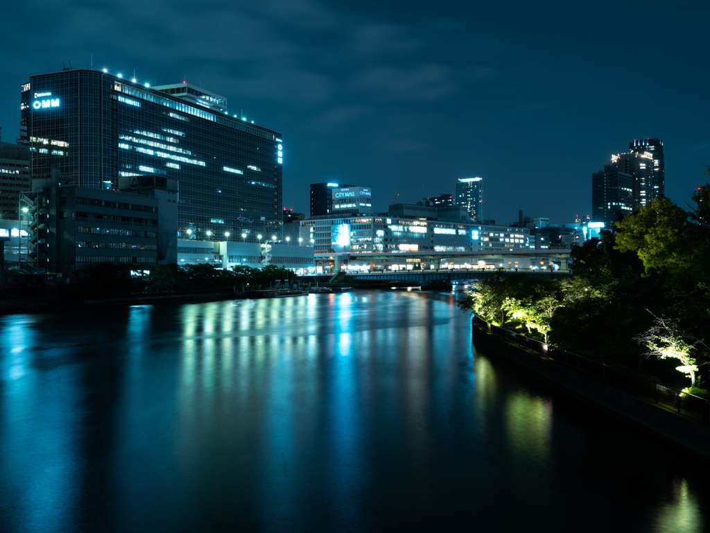 天満橋周辺の夕方〜夜スナップ８