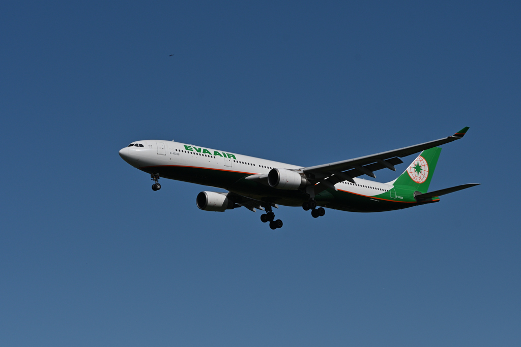 エバー航空　Ａ３３０