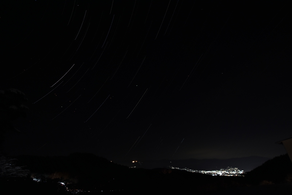 ふたご座流星群はどこ？