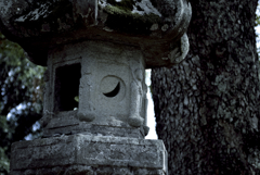 龍角寺の常夜灯