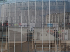 PB011208