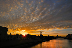 144　隅田川の夕べ