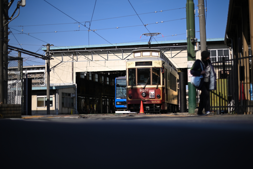 車庫にて