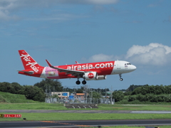 本日の東雲の丘　Air Asia A320-251N