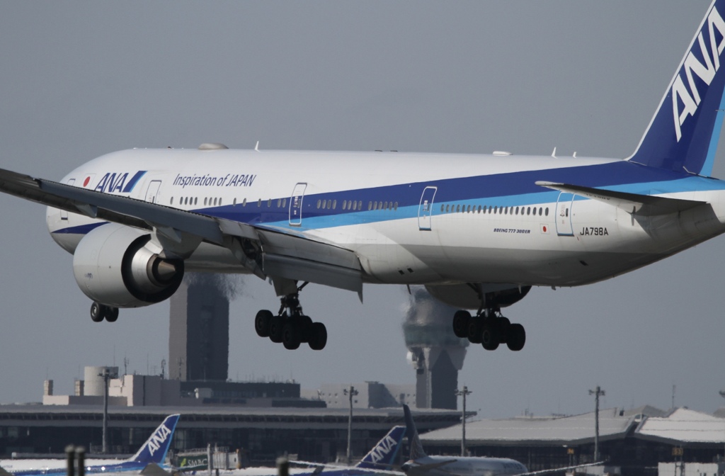 ANA B777-300(ER)