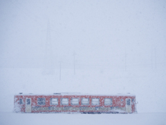 秋田内陸線　雪の原を行く