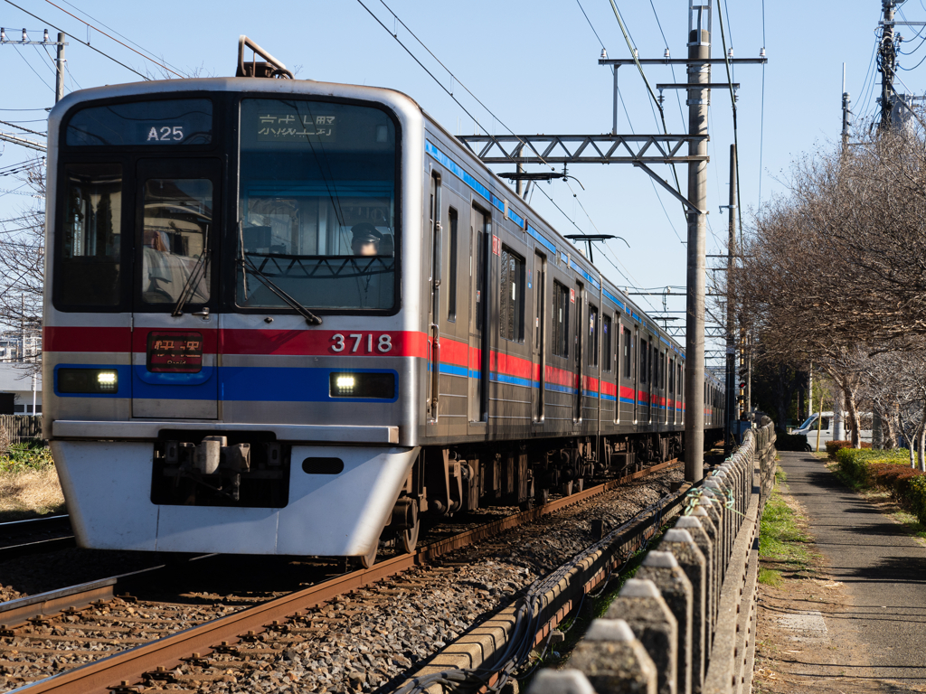 通勤途中のお楽しみ　布団が映ったぞ