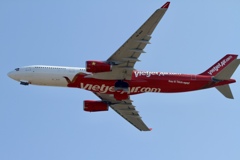 その2:VietJetAir   AirBus A330-343