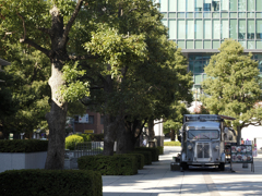 キッチンカー　開店前の静かな時間