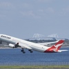 昨日の羽田空港・Qantas A330-303