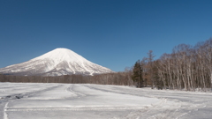 春近づく羊蹄山　その２