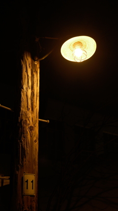 手宮線の木製電柱街灯