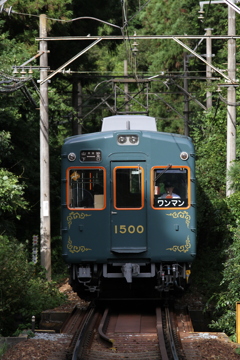 １５００