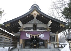 彌彦神社