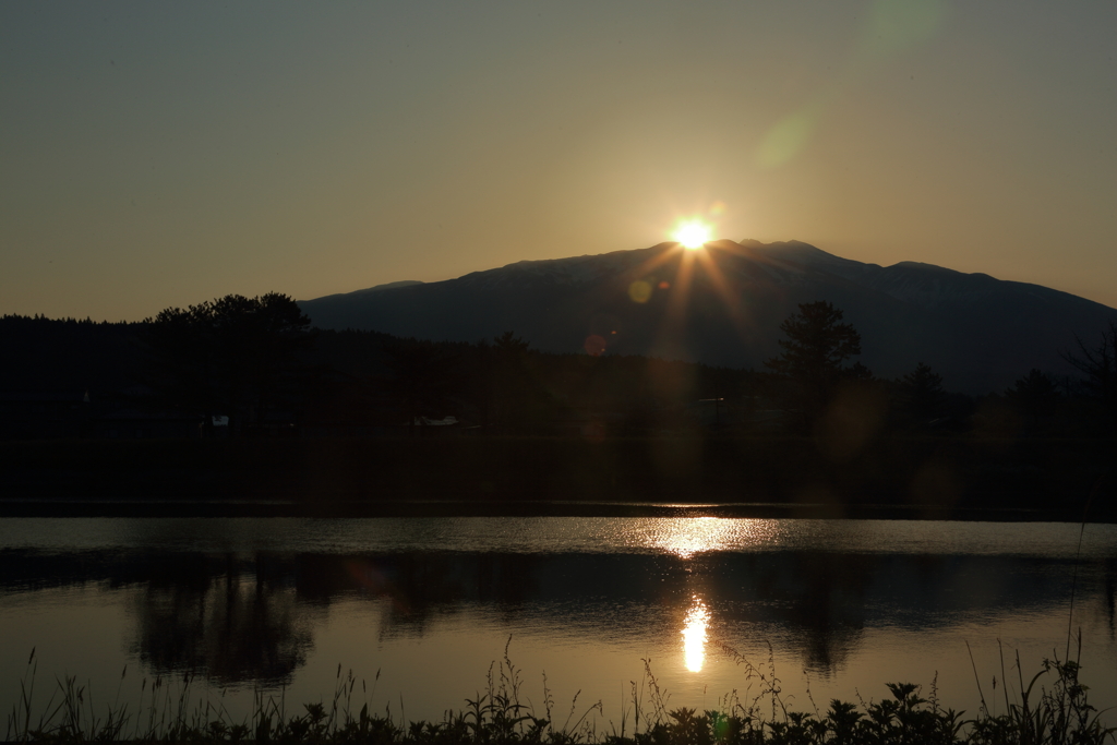 鳥海山　朝日