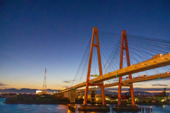 名港西大橋　夕景
