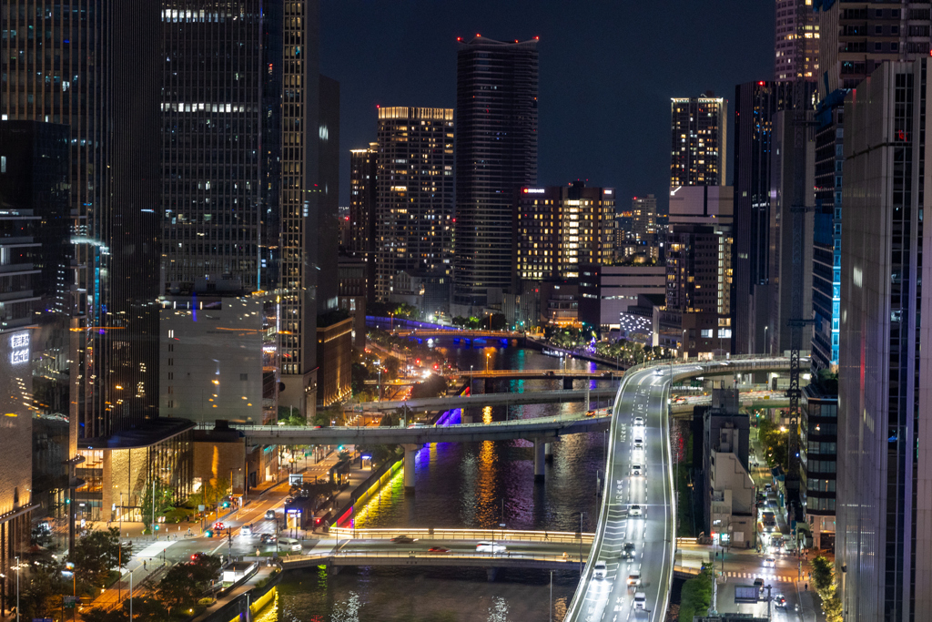 夜の阪神高速