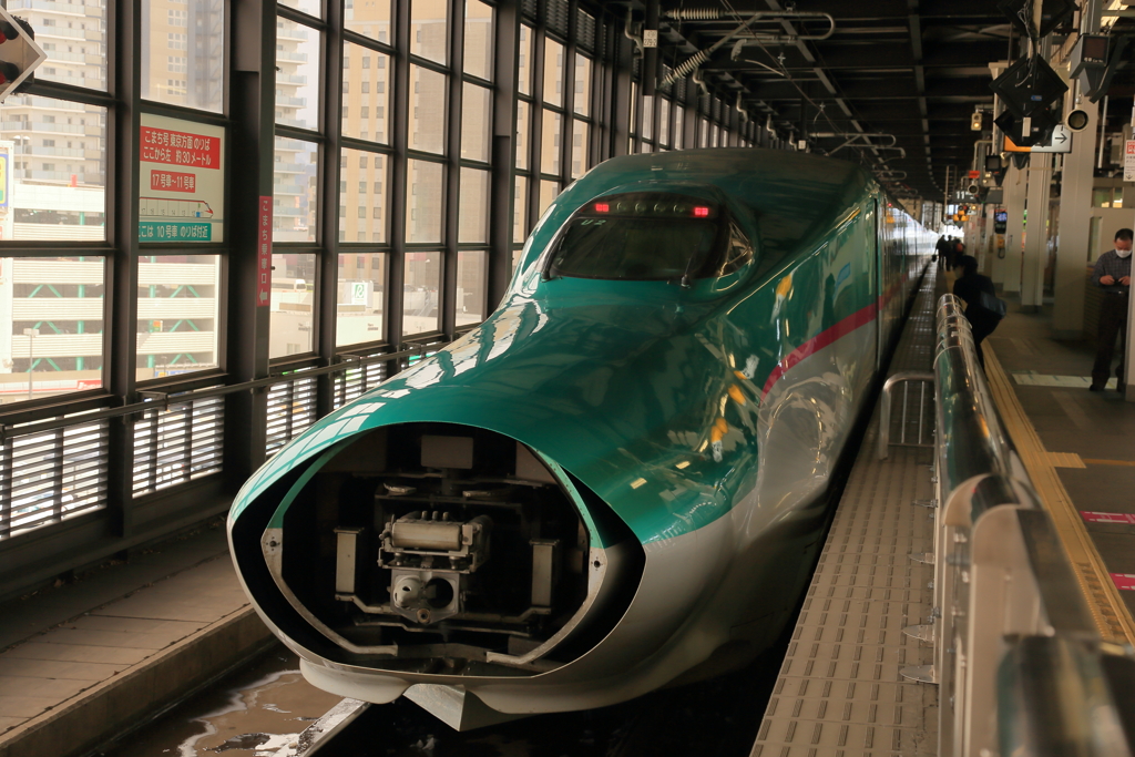 北海道新幹線　こまちと接続