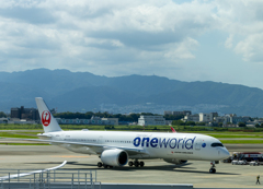 伊丹空港にて