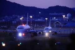 伊丹空港千里川側