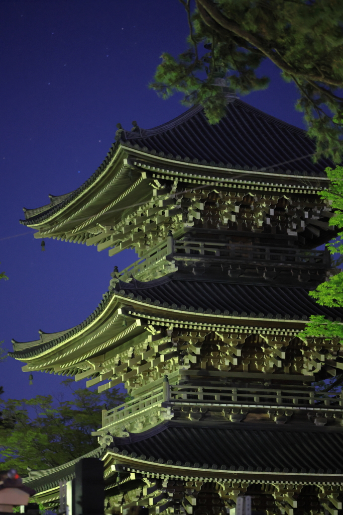 海晏寺　三重の塔