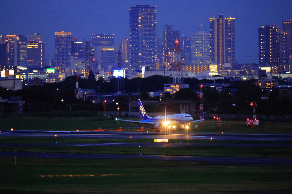 梅田の夜景とANA