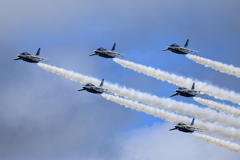 ブルーインパルス　編隊飛行（2023年三沢航空祭）