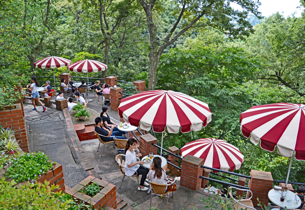 森のオアシス・ガーデンテラス(2)