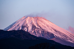 紅く染まる富岳