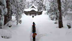 大神山神社と雪道