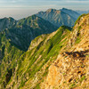 朝日を浴びる後立山稜線